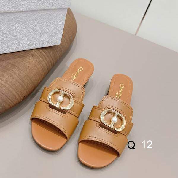 Picture of Dior Shoes _SKUDiorsz35-40J04043782
